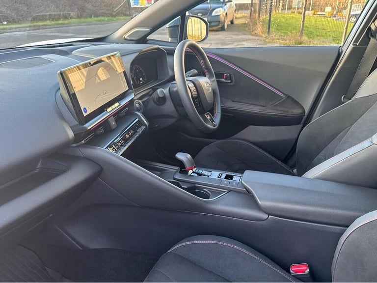 2024 Toyota C-HR 2.0 PHEV GR Sport 5dr CVT SUV Hybrid Automatic
