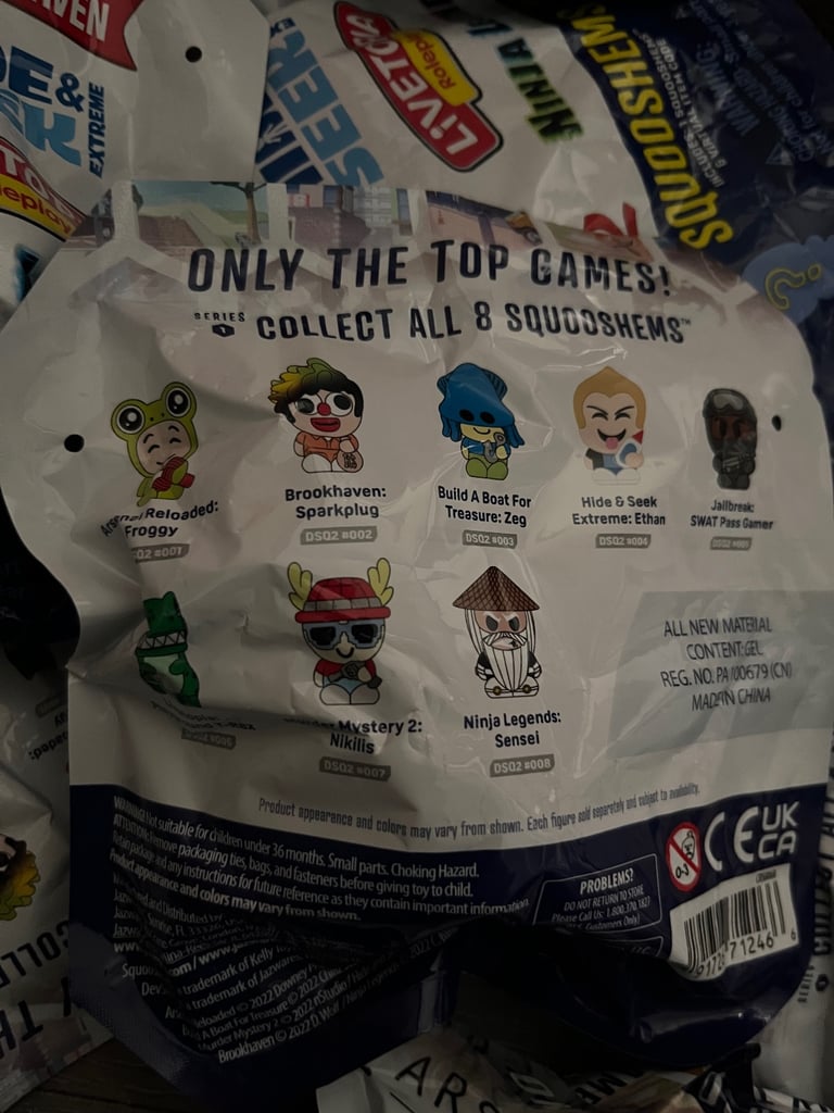 Wholesale bundle x10 - squooshems blind bag - toy lucky bags - games football Roblox