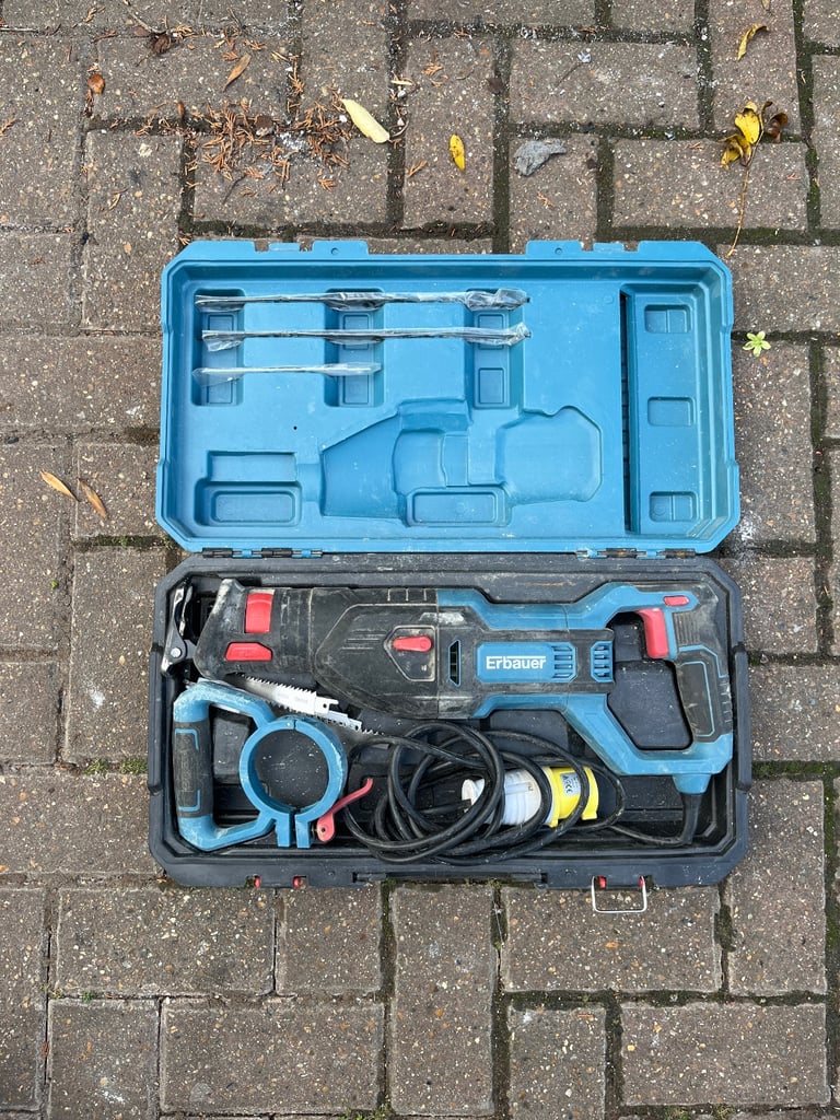 image for Erbauer 110v reciprocating saw