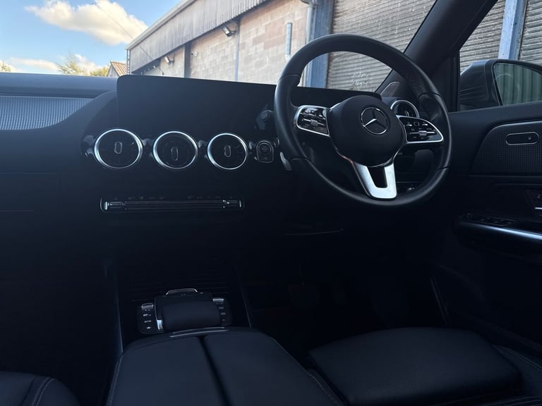 2022 Mercedes-Benz GLA GLA 180 Sport Executive 5dr Auto Hatchback PETROL Automatic