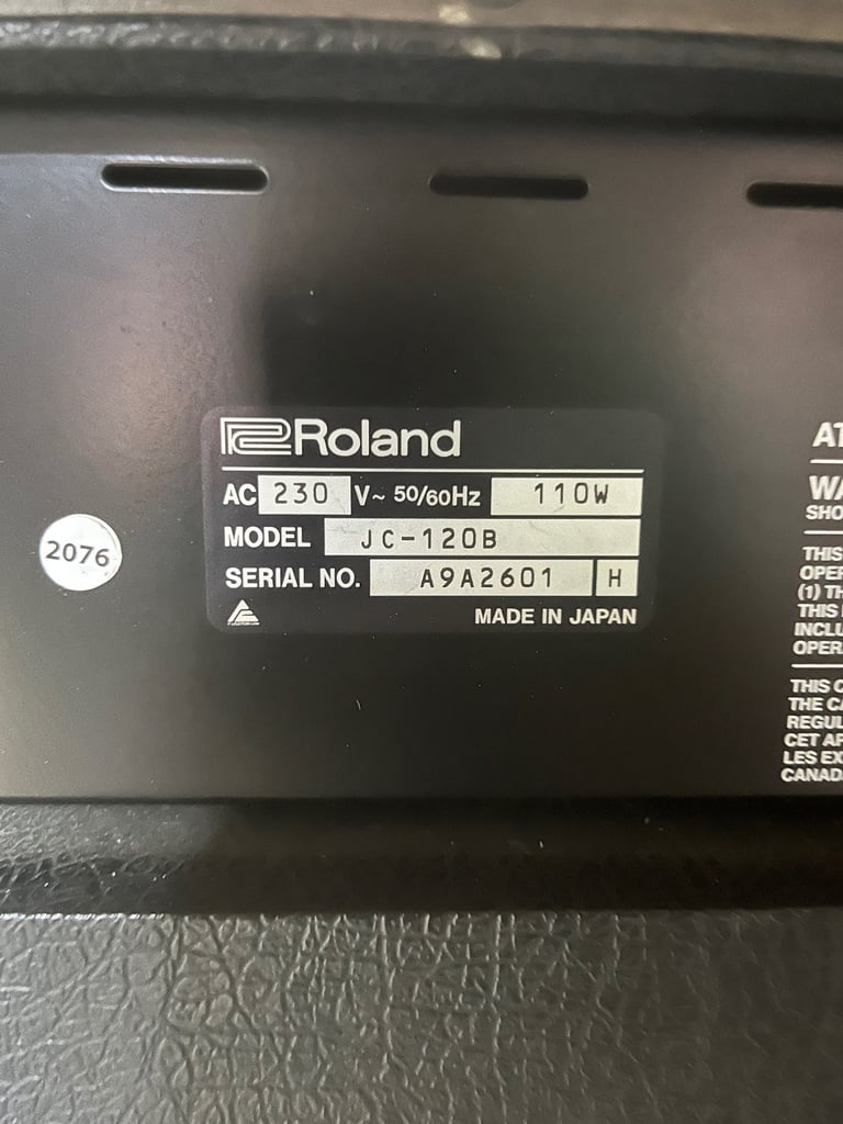 Roland JC120-B