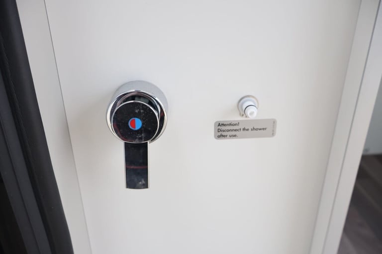 2022 Ford Transit Custom 2022 320 NUGGET Auto  ST styling 4 berth 185 BHP END KITCHEN FACTORY NUG...