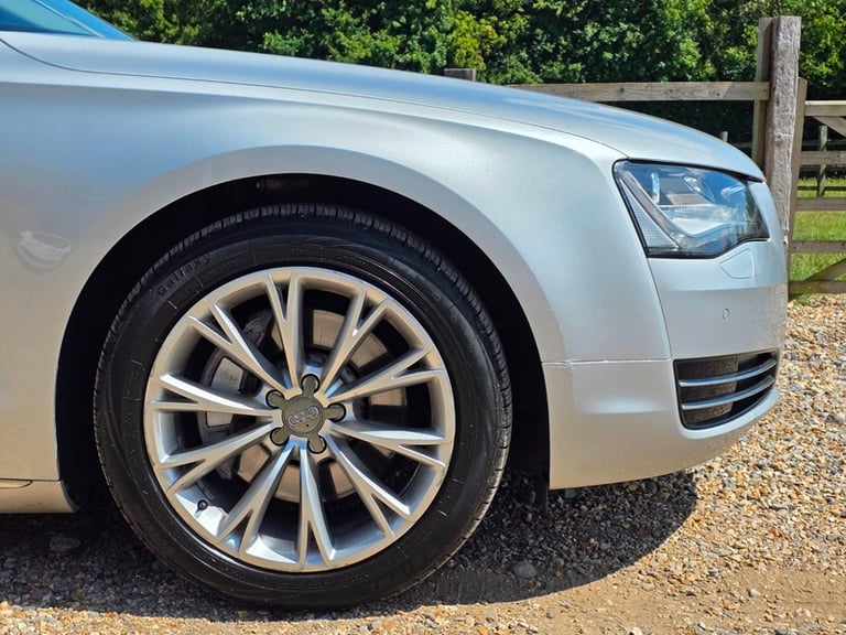 Audi A8 TDI QUATTRO SE EXECUTIVE
