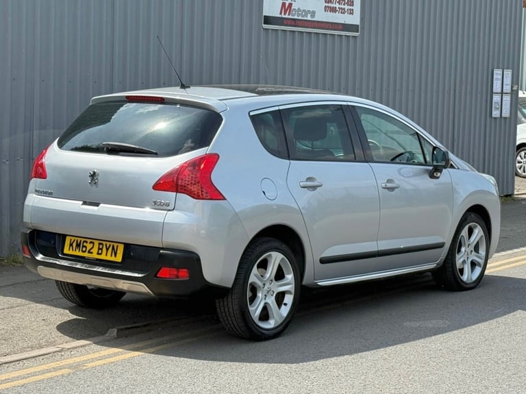 2012 Peugeot 3008 1.6 HDi 112 Allure 5dr - pan roof - see video HATCHBACK Diesel Manual