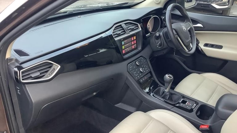 2016 MG GS 1.5 TGI Exclusive 5dr HATCHBACK PETROL Manual