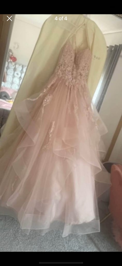 image for Prom dress 