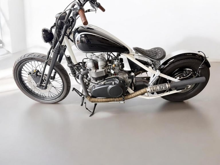 2002 Triumph Bobber Custom Built, Bonneville America Bobber