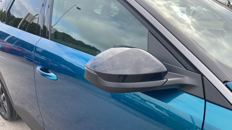 2025 Peugeot 3008 1.2 HYBRID GT SUV 5dr Petrol Hybrid e-DSC6 Euro 6 (s/s) (136 ps) SUV Hybrid Aut...