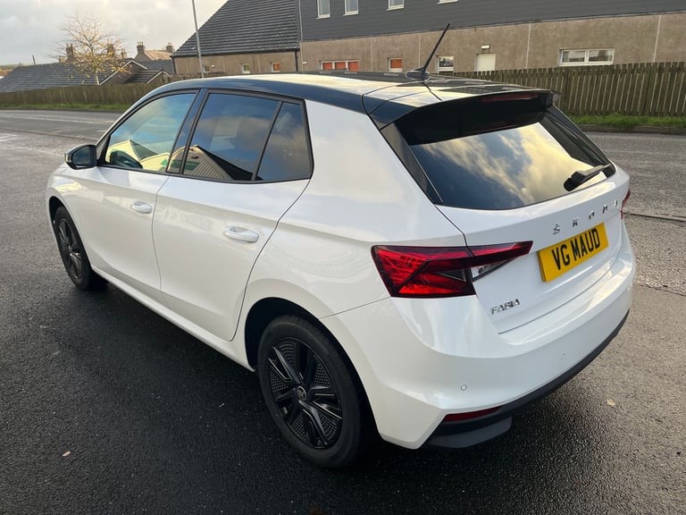 2022 (72) Skoda Fabia Colour Edition 1.0 Tsi