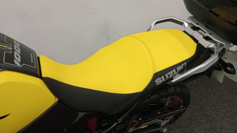 SUZUKI DL1000 ** 12 MONTH MOT - DELKEVIC EXHAUST - CRASH BARS ** 