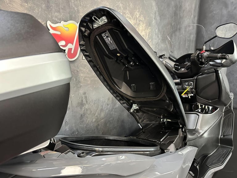 2025 Suzuki Burgman 400 400 CVT Euro 5