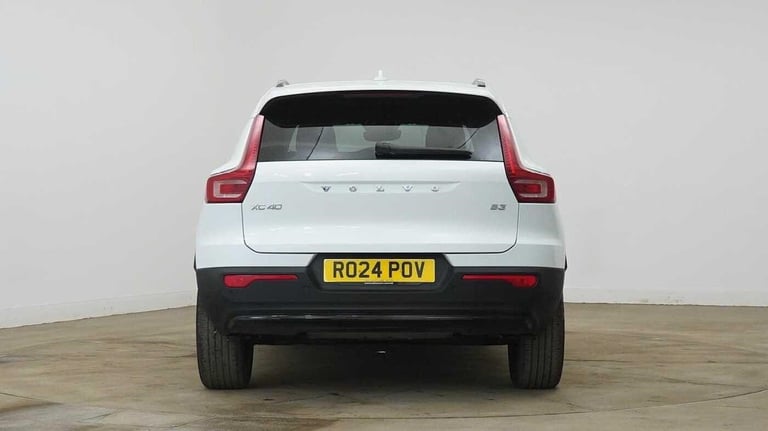 2024 Volvo XC40 Plus, B3 Mild hybrid, Petrol, Dark ESTATE Petrol/Electric Hybrid Automatic