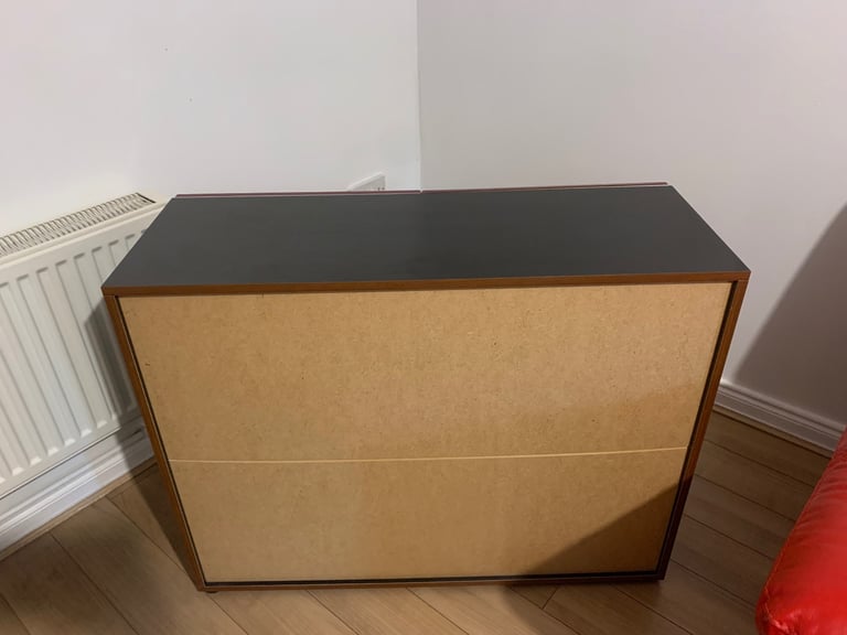 2 door sideboard red gloss / black
