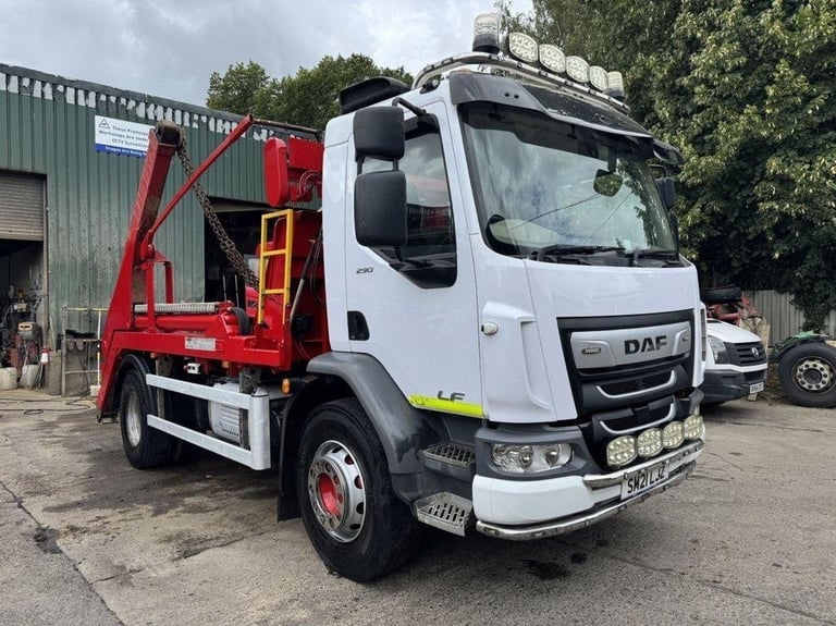2021 DAF LF-290 SKIP LOADER