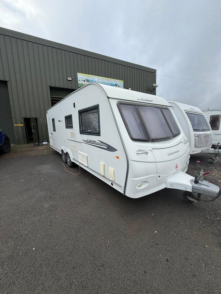 2011 COACHMAN LASER SI - 4 BERTH CARAVAN 