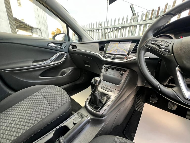 2016 Vauxhall Astra 1.6 CDTi ecoFLEX Design Sports Tourer Euro 6 (s/s) 5dr ESTATE Diesel Manual