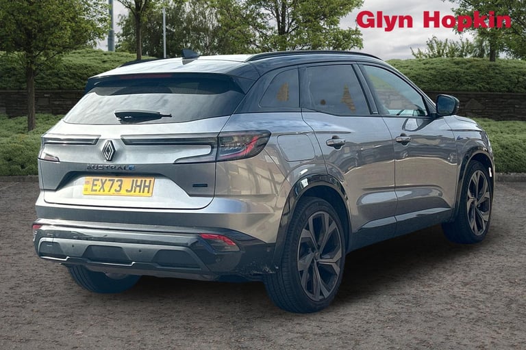 2023 Renault Austral E-Tech FHEV Iconic Esprit Alpine 5dr Auto 4C Estate Hybrid Automatic