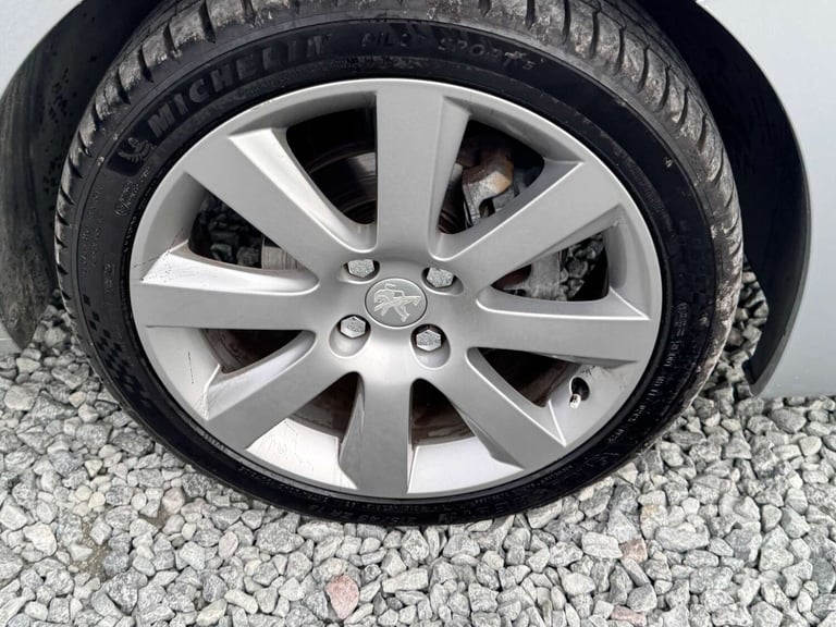 2014 Peugeot 5008 1.6 HDi Allure 5dr MPV DIESEL Manual
