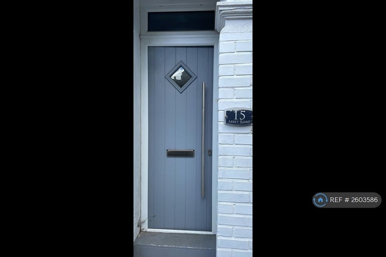 2 bedroom house in Abbey Road, Northampton, NN4 (2 bed) (#2603586)