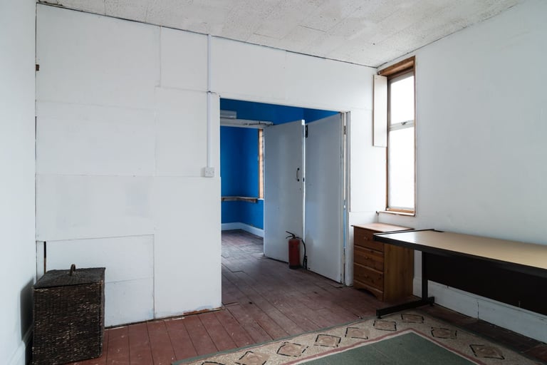 Bright Workspace | 91 ft² | 20% Off (Last Days) | Creative & Artist Studio | Lea Bridge Rd, E10