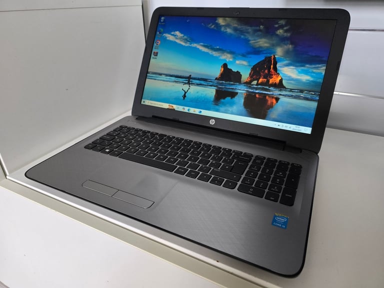 image for HP Pavilion 15-ba 15inch laptop Intel i5, 8GB Ram 