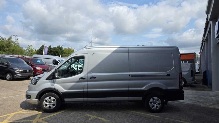 2025 Ford Transit 2.0 EcoBlue 165ps H2 Limited Van [Nav] Medium Roof Van Diesel Manual