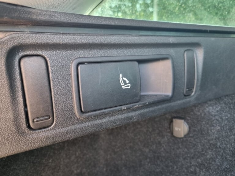 2019 Skoda Octavia 2.0 TDI SE L Estate 5dr Diesel DSG 7Spd Euro 6 (s/s) (150 ps) Estate Diesel Au...