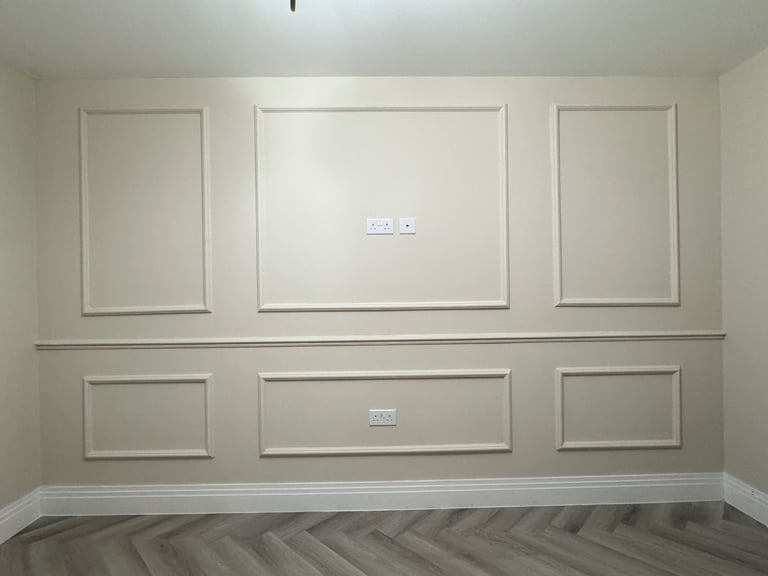 Laminate Herringbone Vinyl LVT Flooring Furniture Assembly Paint Wallpaper Wall Panelling 