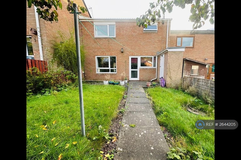3 bedroom house in Barn Meadow, Bamber Bridge, Preston, PR5 (3 bed) (#2644205)