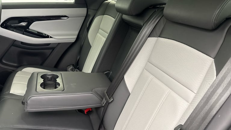 2024 Land Rover Range Rover Evoque 1.5 P300e 11.9kWh Dynamic HSE SUV 5dr Petrol Plug-in Hybrid Au...