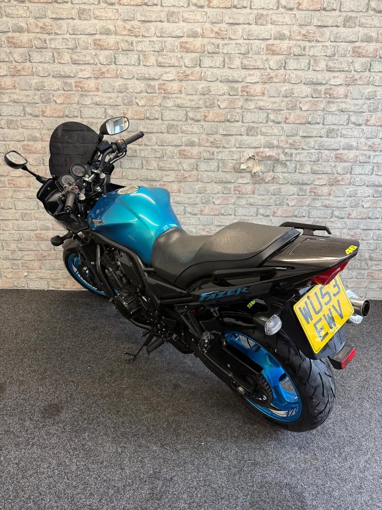 2003 Yamaha FZS 1000 Fazer - 21k miles - Long Mot - Lovely colour  