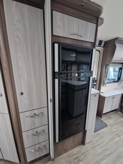 2022 Coachman Lusso II Used Caravan