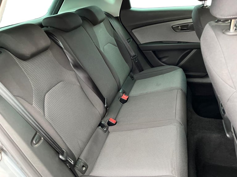  SEAT Leon 1.2 Tsi Se Dynamic Technology Hatchback 5dr Petrol Manual Euro 6 s/s