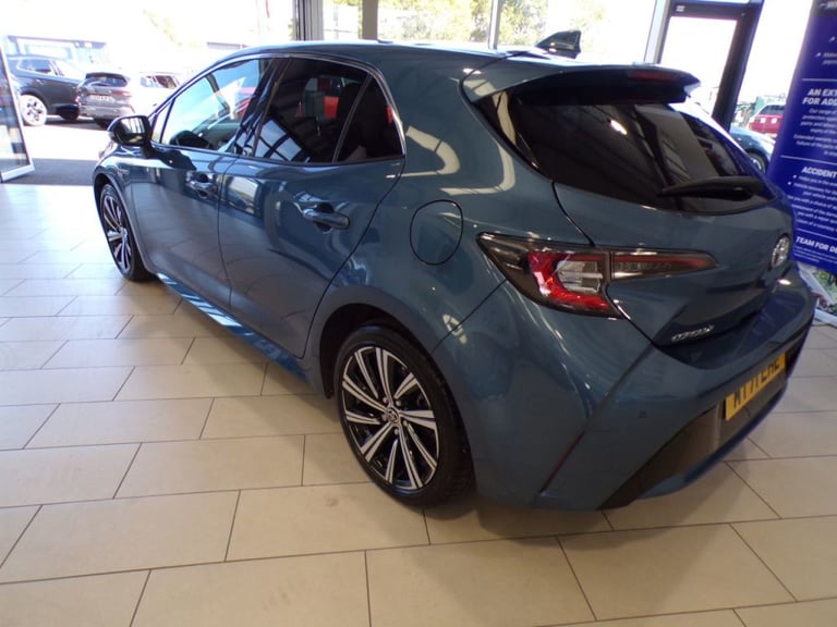  Toyota Corolla 1.8 VVT-i Hybrid Design 5dr CVT Petrol/Electric Hybrid