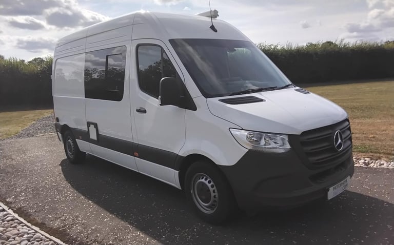 image for Mercedes Sprinter Scandivan SV907, Gas-Less, All-season, Off grid  