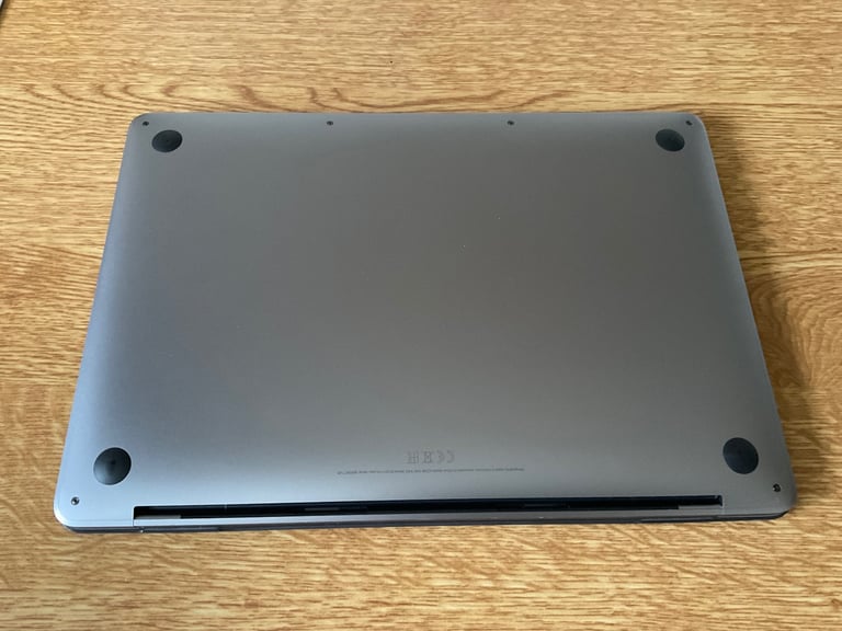 MacBook Pro 13.3” M2 2022