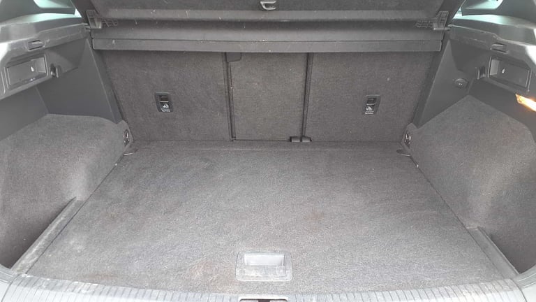 2020 Volkswagen Tiguan 2.0 TDi 150 R-Line Tech 5dr DSG Estate Diesel Automatic