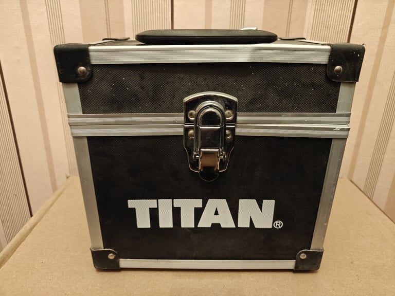Titan Diamond Core Drill 8 Piece Set - Suitable For Wet and Dry Cutting