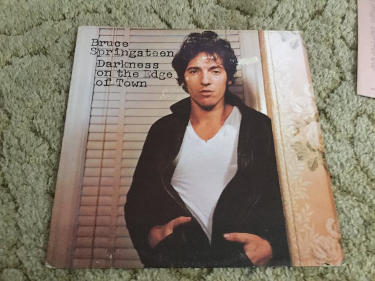 image for BRUCE SPRINGSTEEN - DARKNESS ON THE EDGE OF TOWN LP 70s ROCK