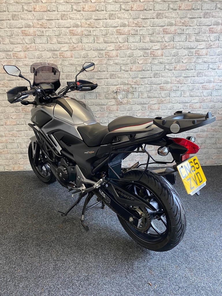 2015 65 Honda NC 750 X - just 7k miles - 12 month mot - stunning condition 