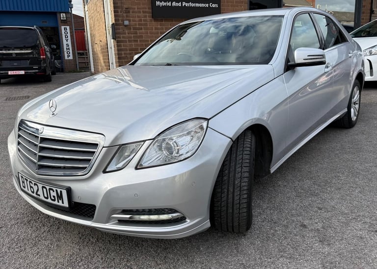 2013 Mercedes-Benz E-Class 2.1 E220 Cdi Blueefficiency Se Saloon Saloon Diesel Automatic