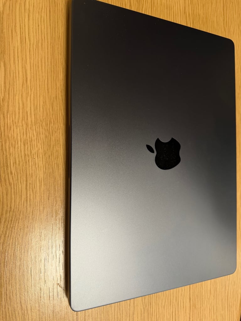 Apple MacBook Pro 14 inch -Space Black 2024 model