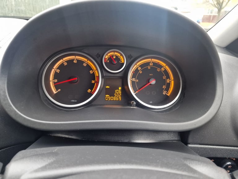 Vauxhall, CORSA, Hatchback, 2014, Manual, 1229 (cc), 3 doors