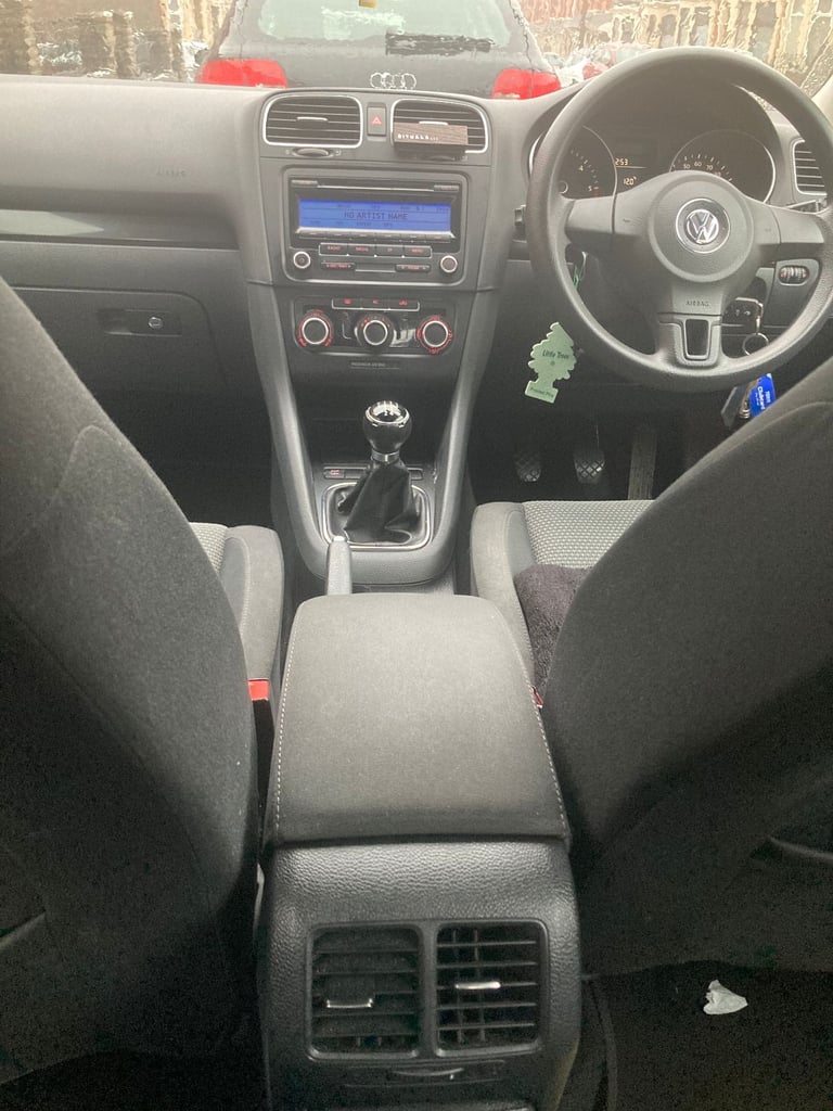 Volkswagen, GOLF, Hatchback, 2010, Manual, 1598 (cc), 5 doors