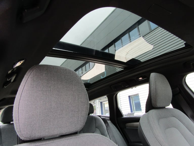 2022 Volvo V90 2.0 B4 MHEV INSCRIPTION AUTO EURO 6 (s/s) ESTATE 5DR PETROL LHD UK REG Estate Petr...