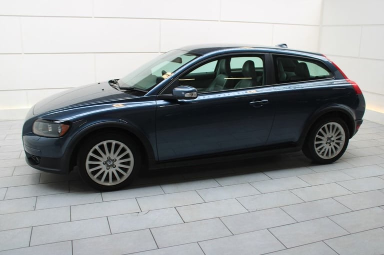 2007 Volvo C30 2.0 SE Lux Coupe 2dr Petrol Manual (177 g/km, 143 bhp) Coupe Petrol Manual