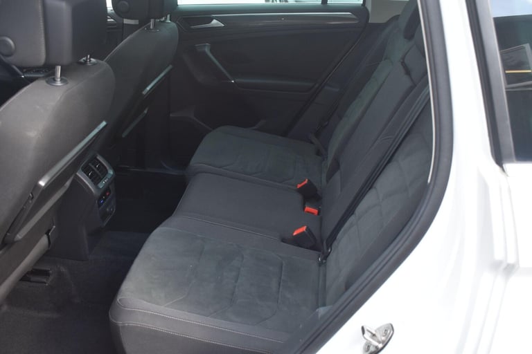 2017 Volkswagen Tiguan 2.0 TDI SEL Euro 6 (s/s) 5dr ESTATE Diesel Manual