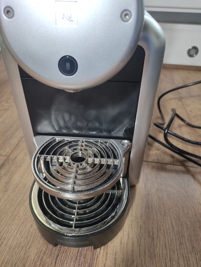 Nespresso Zenius machine New