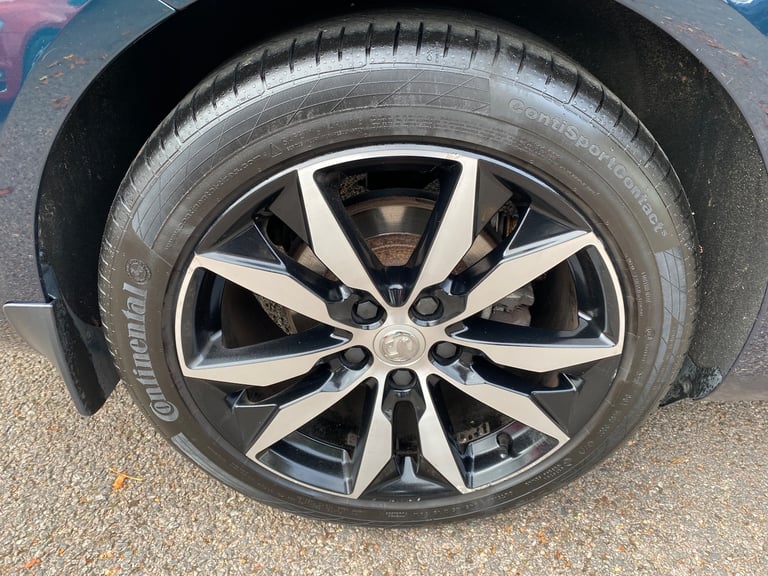 2018 Vauxhall Insignia 2.0 Turbo D BlueInjection Elite Nav Sports Tourer 5dr