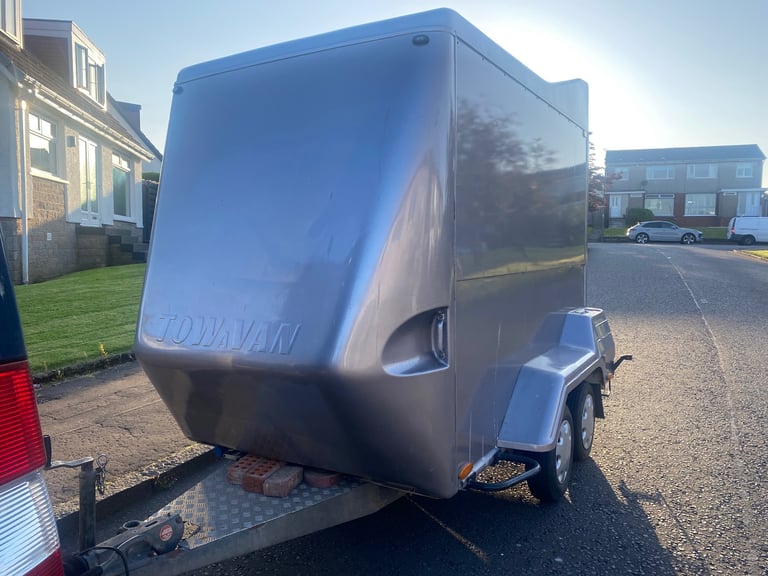 Towavan box trailer great size 